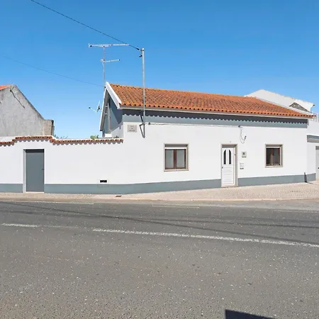 Tatil Evi Casinha Da Aldeia *